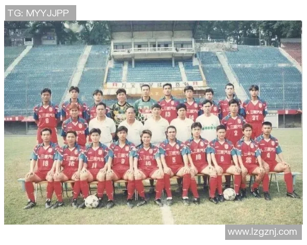 广州足球队边路渗透战术解析与应用研究